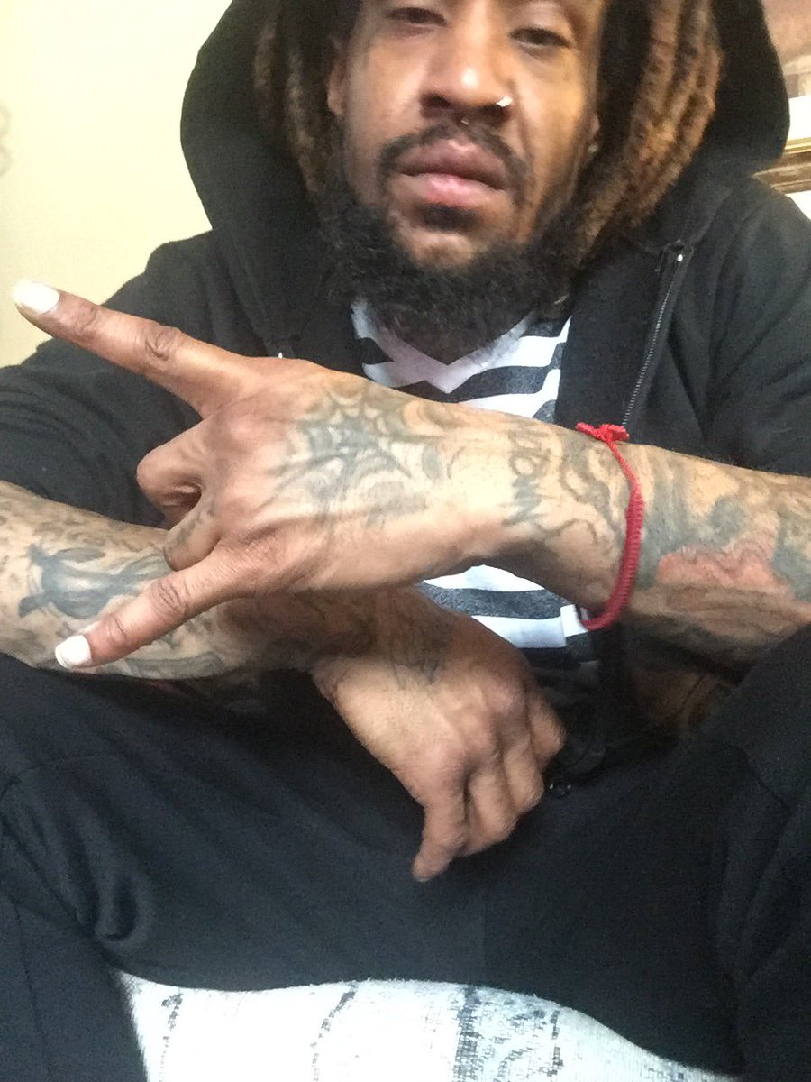 CrowIMGPiru's tweet photo. #ORIGINALGOTTIBOY #ONLYTHEMOB #GANGGANG https://t.co/oESDlIVfFt