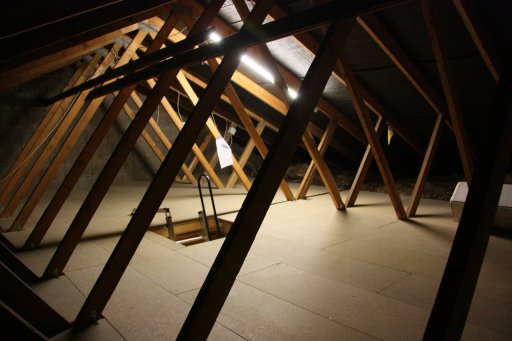 BluePatchTeam's tweet photo. #Building things: @LoftZone StoreFloor- lightweight, low cost, easy-to-install &amp; very strong platform for #storage https://t.co/d5ngLwMas9 https://t.co/Gn3iSm2rIm
