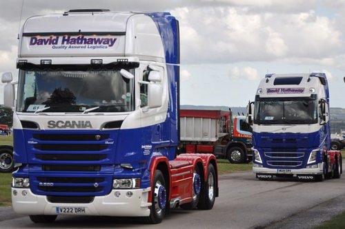 Happy Friday Everyone!!