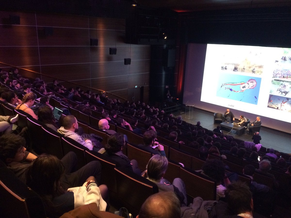 centredesarts95's tweet photo. Étude de cas #ExtraVoyage du @futuroscope et #cubecreative ! #PIDS2017 continue au @centredesarts95 @ParisImagesDS #animation #VFX #Skyworld https://t.co/k0OJqHBtD6