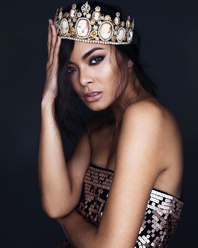 rundolphvibes's tweet photo. Whoever seeing this tweet. Please retweet to support @maxinemedina 

WinTheCrown MaxineMedina
#MissUniverse #Philippines https://t.co/ElWXtBAvcb