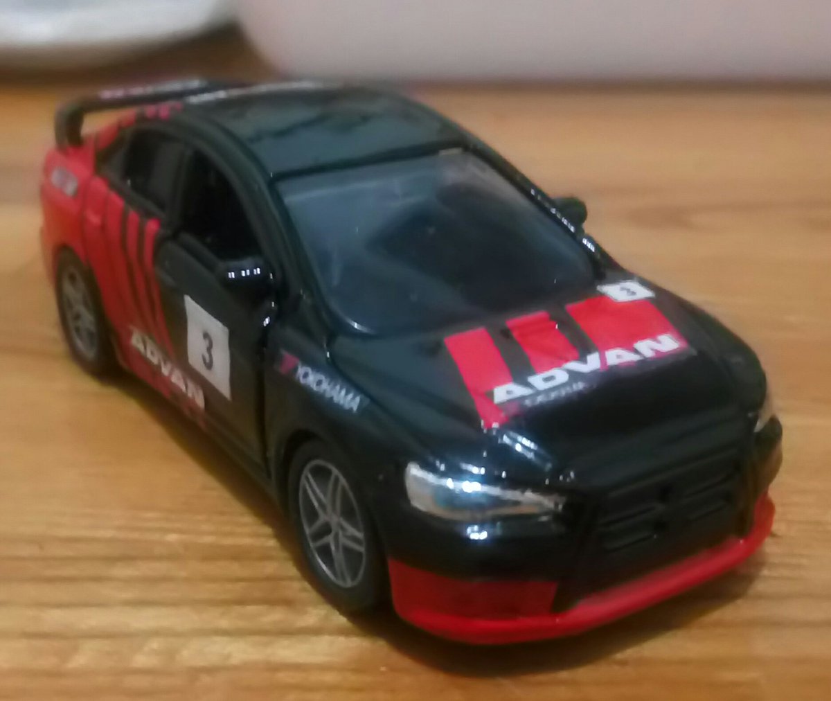 クーポン利用で1000円OFF トミカ ランサー ADVAN | kinderpartys.at