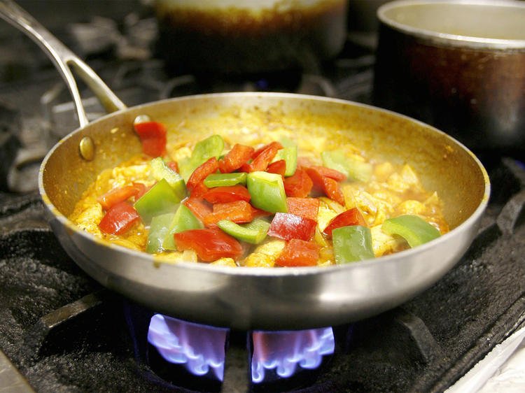 TimeOutEatDrink's tweet photo. Cheap eats: try home-cooked Eritrean food (with shareable mains for £11) at @MosobUK, Maida Hill https://t.co/QJgcTxloX5 https://t.co/AlveegTVaB