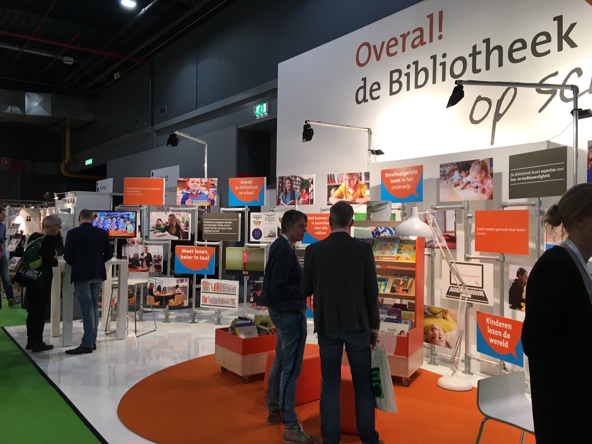 m4rgriet's tweet photo. Het is lekker druk bij de stand van #dbos op de @notbeurs https://t.co/SVpqkfuh0M