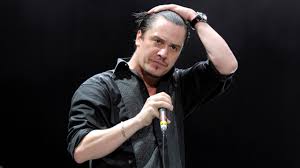     Jan 27: Happy birthday to musician Mike Patton (Faith No More) is 49. 