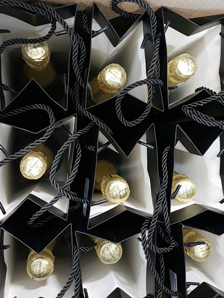 james_weston1's tweet photo. @rdexcellence Not long until we start popping these!!! 🍾🍾🍾 #RDEA2016 https://t.co/1vcW0rzzFA