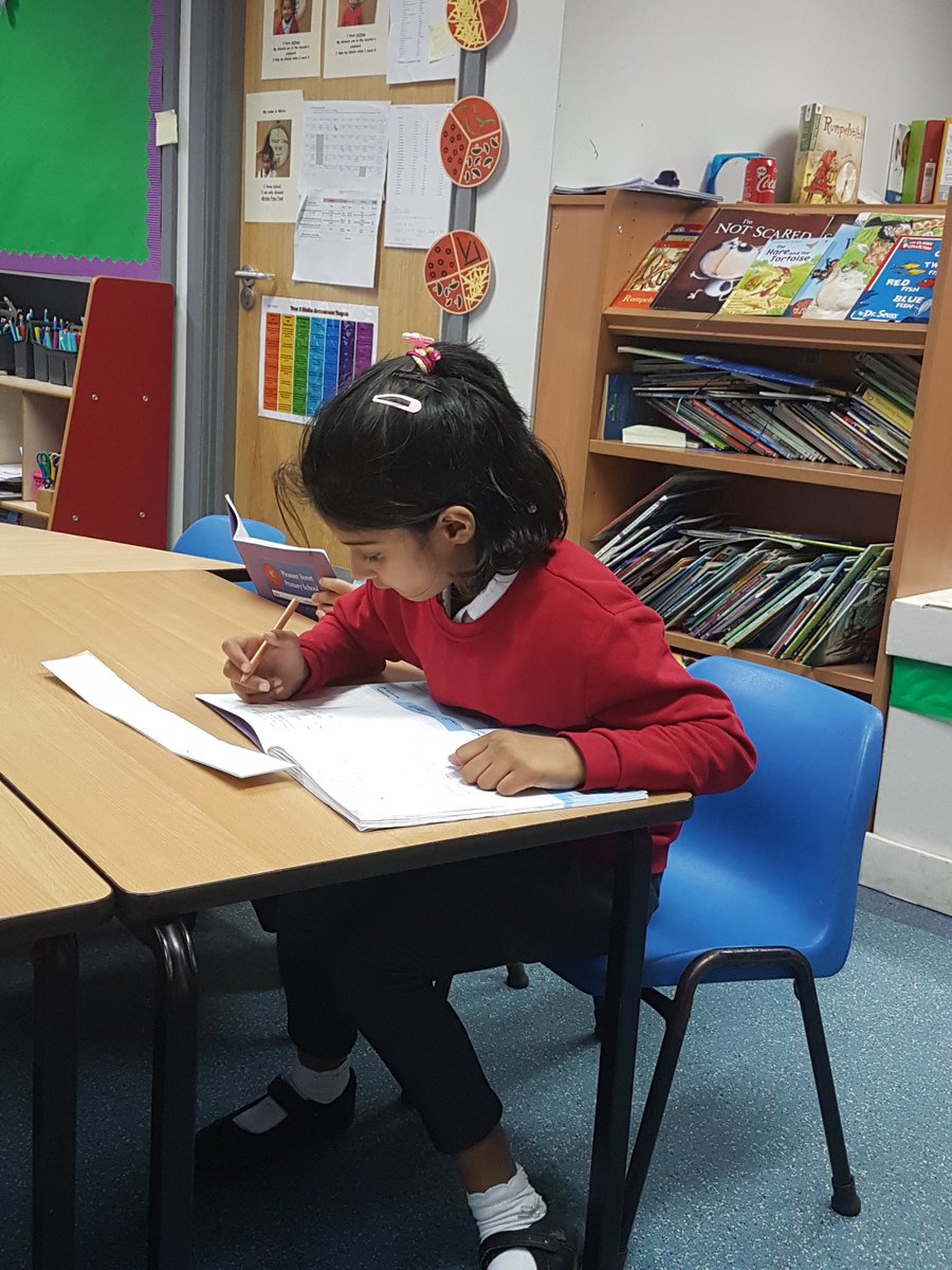 pleasantclass2's tweet photo. Proud of Nikitha for checking each sentence as she writes independently. What a superstar! @PleasantStPrim https://t.co/4h0QnRCOQG