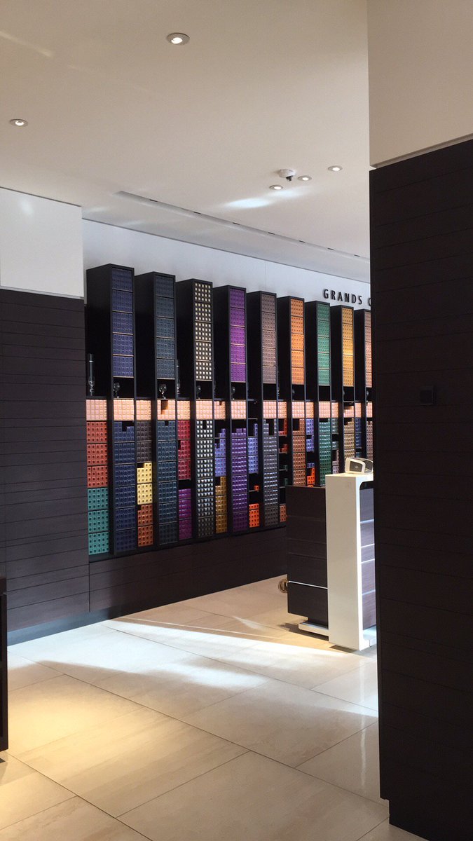 annvdput's tweet photo. Voorraadje aanvullen (at @Nespresso Boutique in Hasselt, Limburg) https://t.co/dz75WgeDN9 https://t.co/EkPrgDpifS