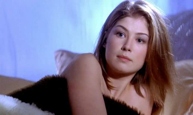 Happy Birthday Rosamund Pike 