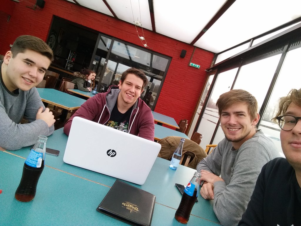 Business lunch. #the87 #FoodVillains #thomasmore #itfactory #projectweek