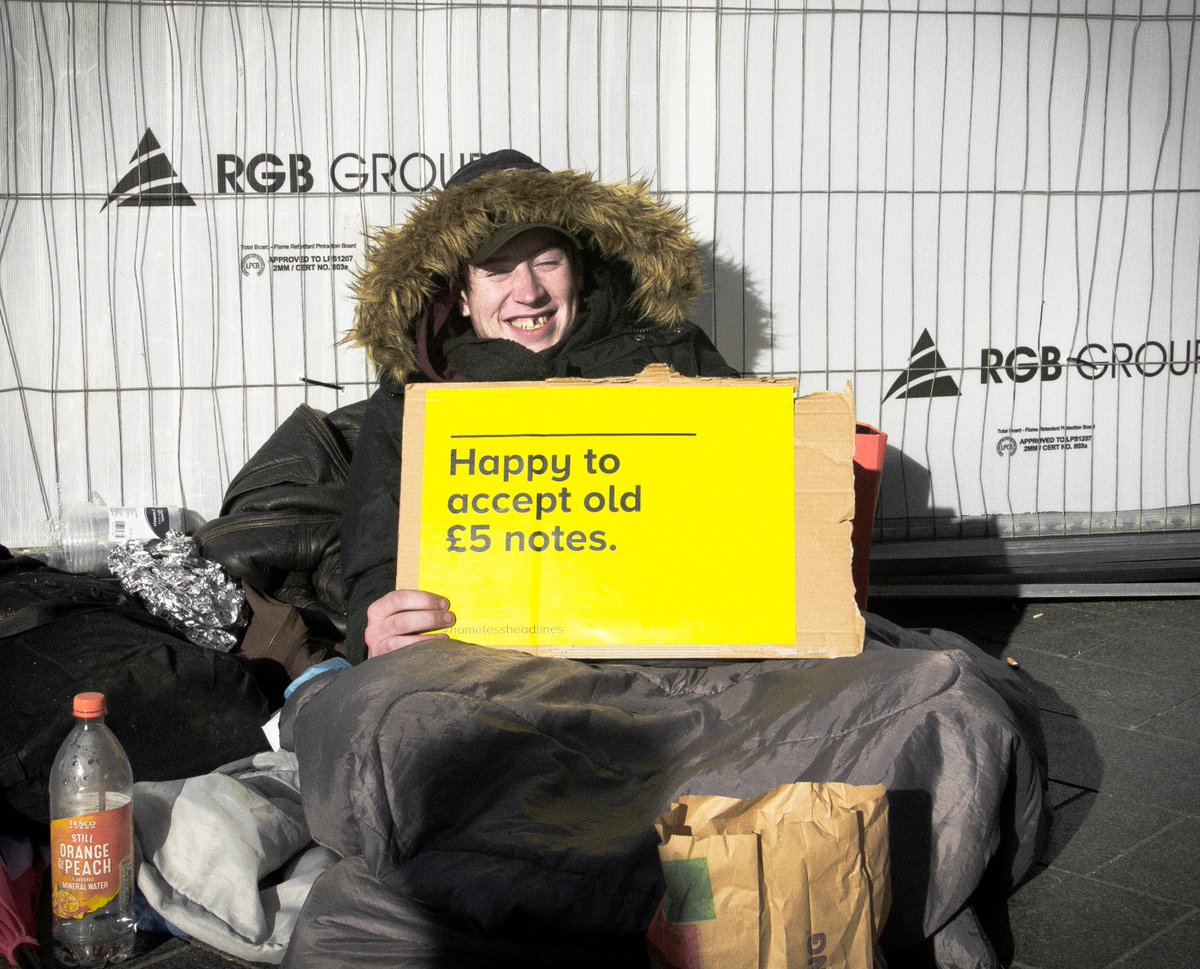 HomelessHeadls tweet picture