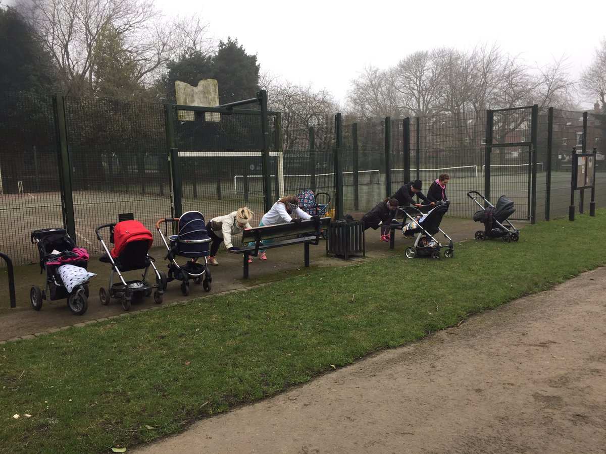 HealthyHeartsBC's tweet photo. Brilliant effort to those braving the arctic conditions this morn at baby booty #bootcamp #pramercise #babies #chapela @CaraChapelA https://t.co/SosIRLvFGs