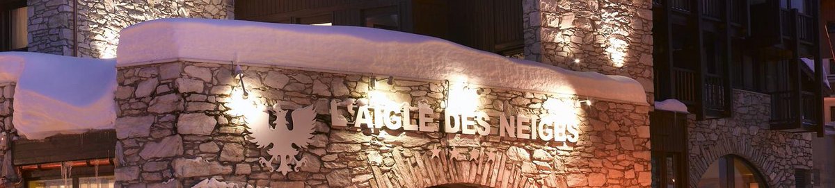 IT’S FRIDAY How about #AigledesNeiges special!! Charlotte’s new Creation #JackNGinger #Charlotteschoice <a href="/valdisere/">Val d'Isère</a> <a href="/MaranathaGroupe/">Maranatha Groupe</a>