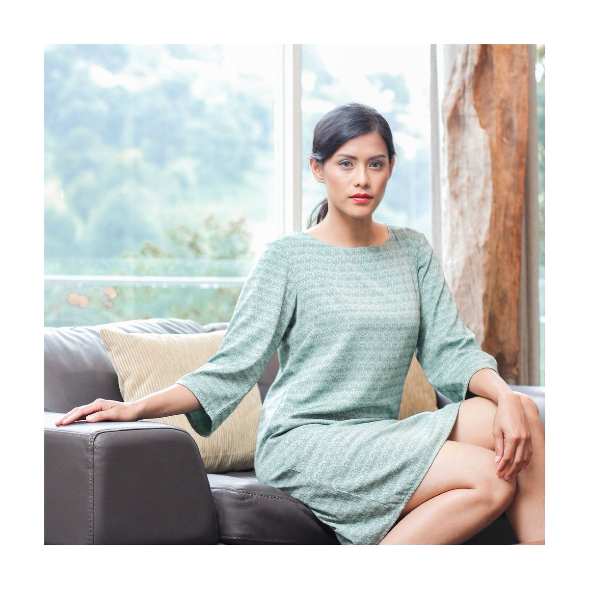 simplicityID's tweet image. Be fashionable is the key to get more confidence. Get this dress now on Simplicity.