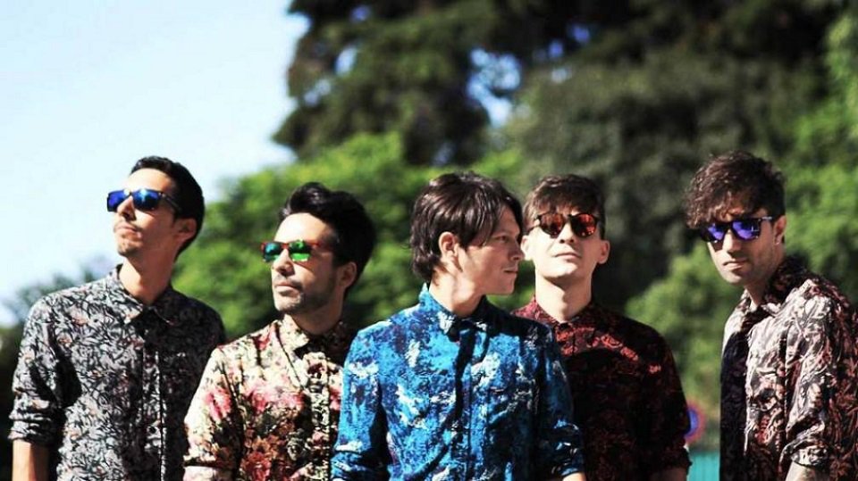 rockcomar's tweet photo. @FOXLEYoficial lanzó #NuevaGeneracionRemixes > https://t.co/TPPRLK0DHE #ngrmx @GaitaFoxley @FederFoxley @guttygutierrez @cheuriel @PiruSaez https://t.co/CR8UONdvQC