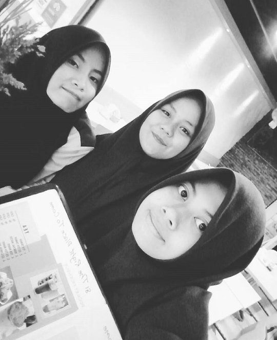 Lesthari5's tweet photo. Orang sukses juga pernah malas, bodoh, dan gagal tetapi mereka terus mencoba dan berusaha 💪👍👏 https://t.co/7yyILMYE1z