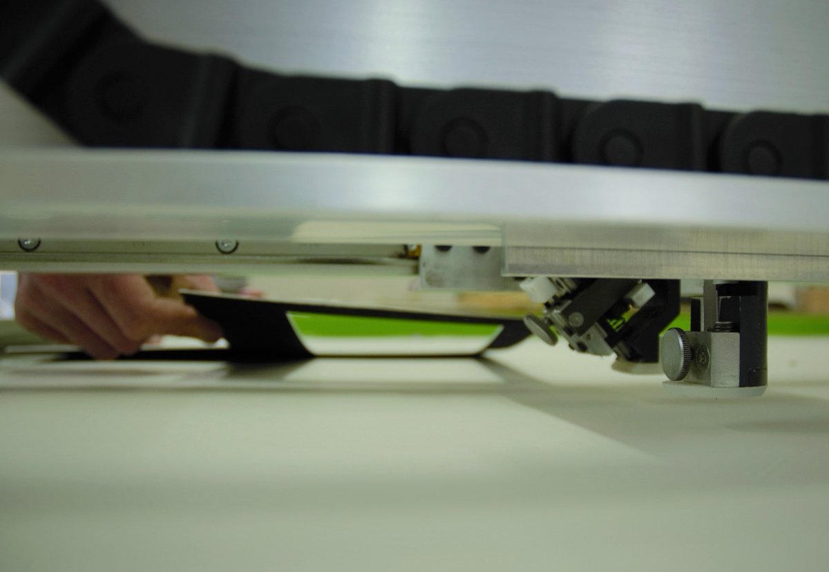 IsisFraming's tweet image. Mount cutting is a breeze when you have 2 of these! #mounts #creative #ComputerControlled #framing #Oxford &amp;gt; ow.ly/g2K0308kEeO