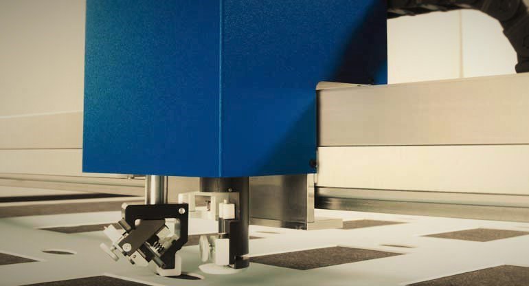 IsisFraming's tweet image. Mount cutting is a breeze when you have 2 of these! #mounts #creative #ComputerControlled #framing #Oxford &amp;gt; ow.ly/g2K0308kEeO