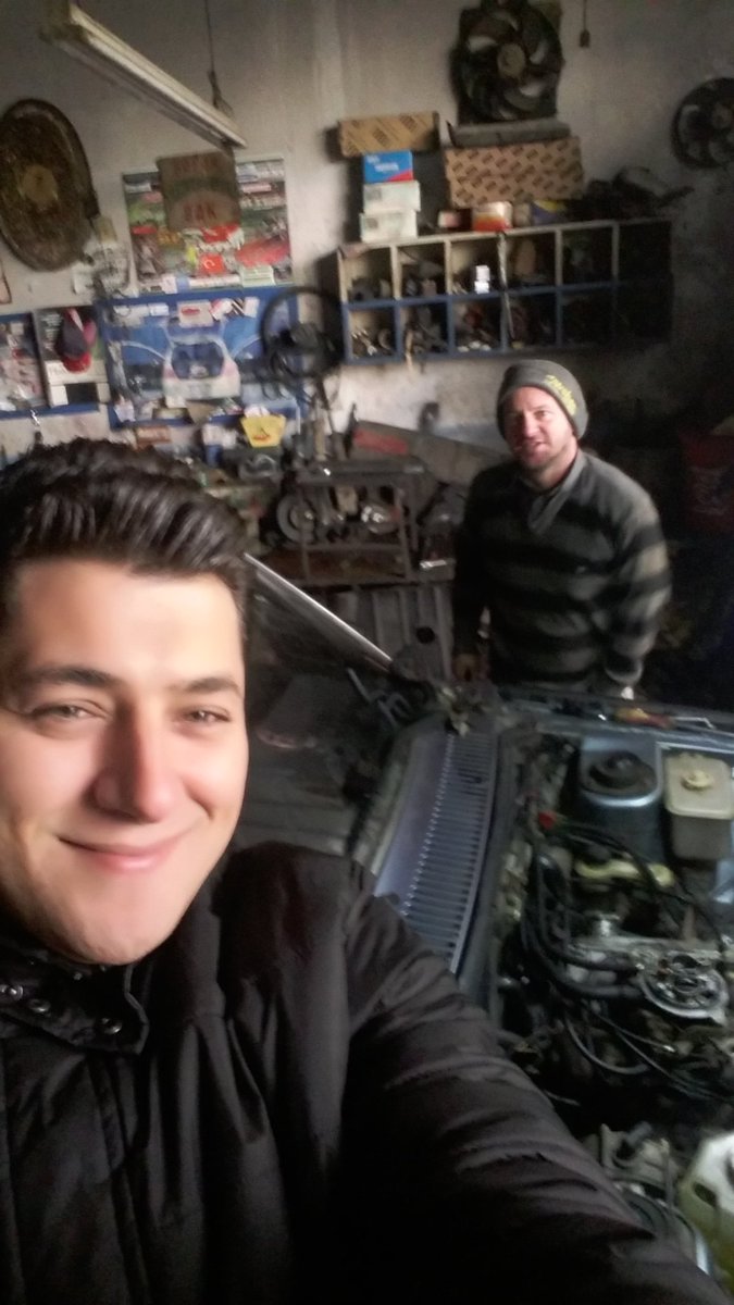 Yezrun's tweet photo. Sütten çıkınca herkes ak kaşık 
Mühim olan çıktığın sütü ak bırakmak
#hobizamanı
#sekizlerouto https://t.co/0FEOMmvKFW
