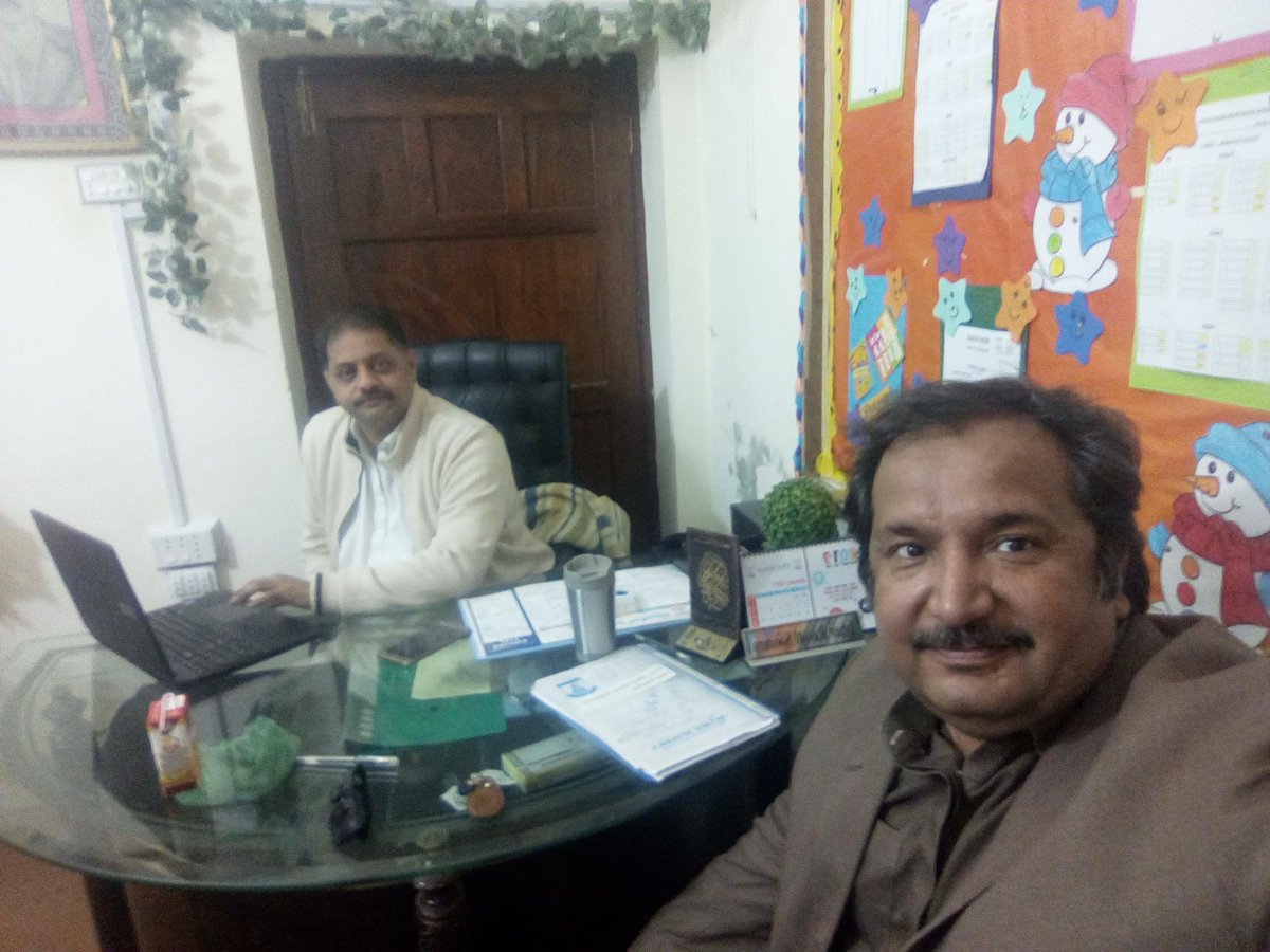 PerveizAhmed's tweet photo. Visit at Izhar Soomro sb office
@izharsoomro @sardarshah1 https://t.co/2x4HPQiNA4