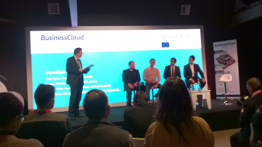 JMCLconsulting's tweet photo. Manchester 2nd largest tech hub in UK, 2 of the panel were at university here @BCloudUK @bizgrrowthhub #topicdna https://t.co/m1lallhSaj