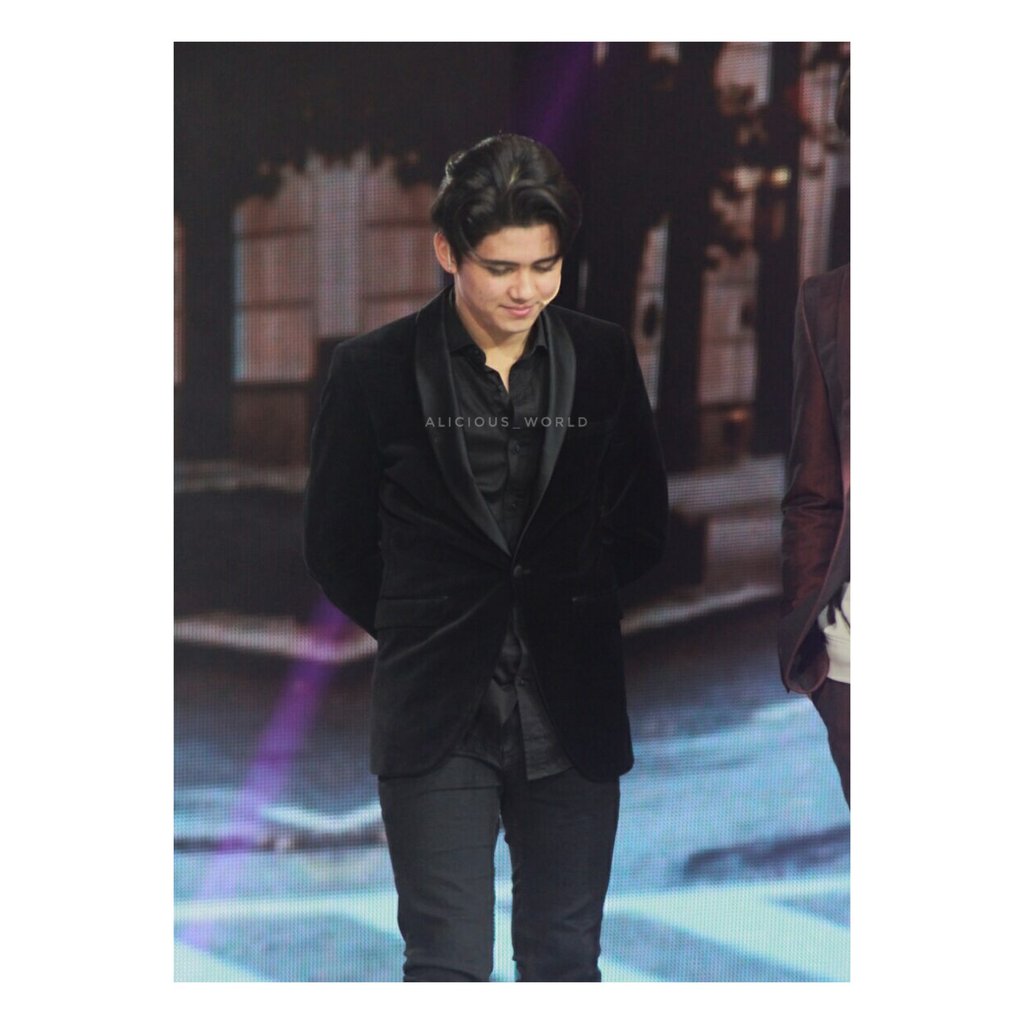 DevRai98's tweet photo. Gw Mah Tetep YAKIN Dan PERCAYA Semua Akan Indah Pada Waktu Nya Amin π
#StayWithAliPrilly https://t.co/hLbtvcZDHZ