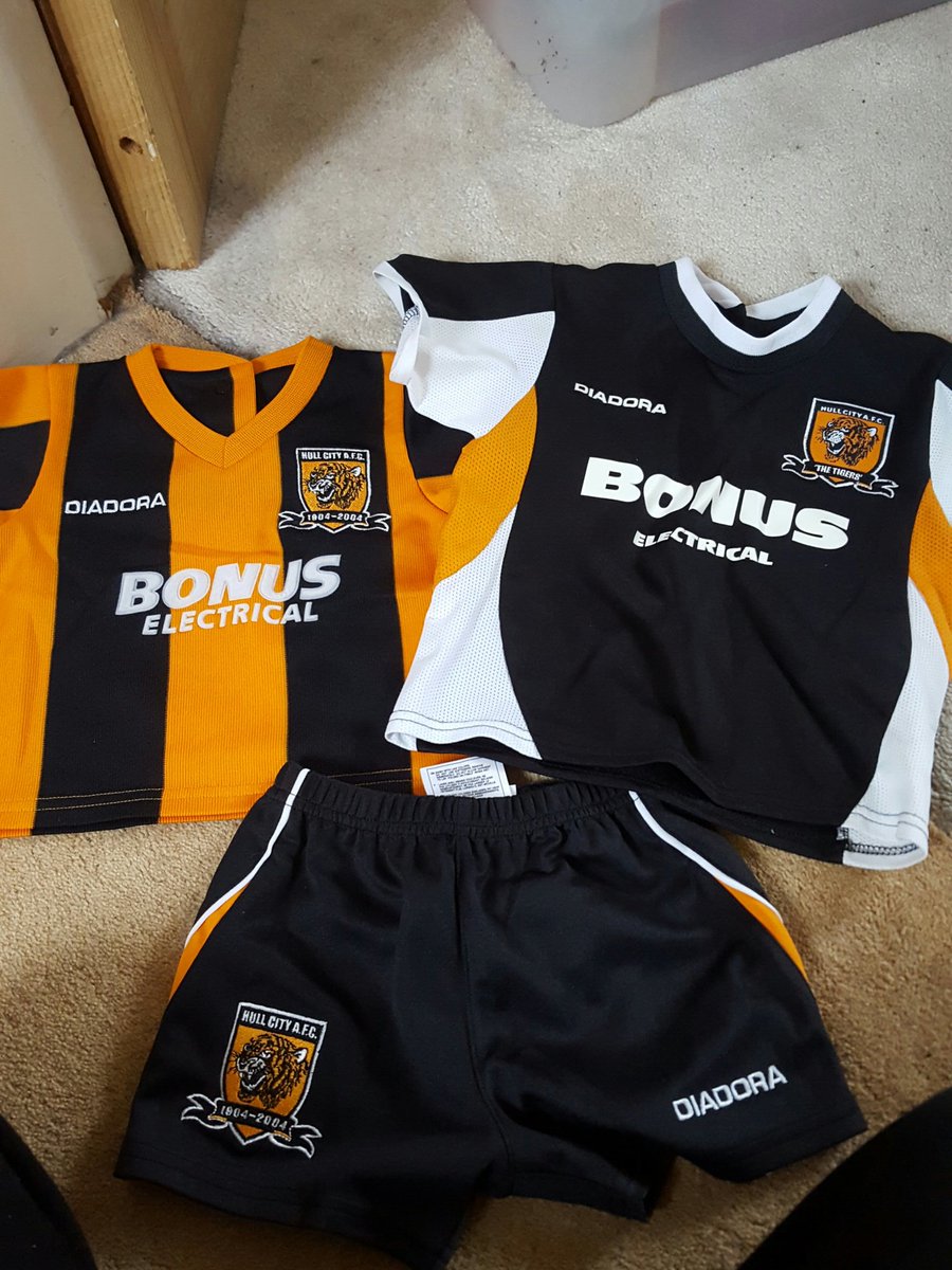 paulmarshall913's tweet photo. Just found my lads first @HullCity kit shame this is first season he hasn't gone since he was 4 #hcafc #bringbackconcessions #askehab https://t.co/hcDQ6zrmnB