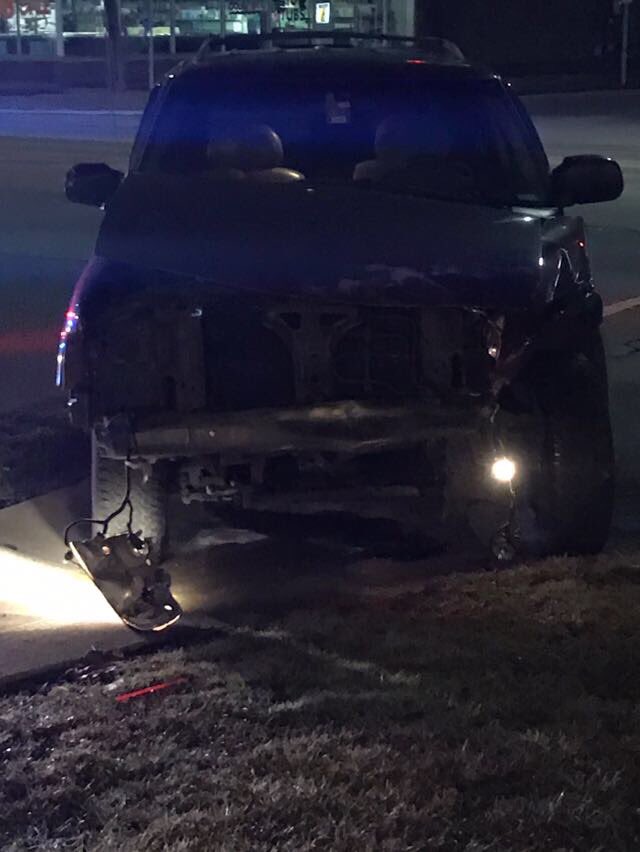 dominicbecraft's tweet photo. Rain drop, drop top, my cars fucked bc the other guy didn't stop stop #ripjimmy #trapmobile https://t.co/WTz1DywS89