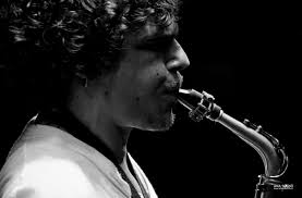 Theflamefest's tweet photo. Este Domingo 29 de Enero, Antonio Lizana nos presenta su música en Cornelia st. Cafe. Escuchen lo que nos espera https://t.co/ZKLQ2VbQeU https://t.co/d6sPuuCJEl