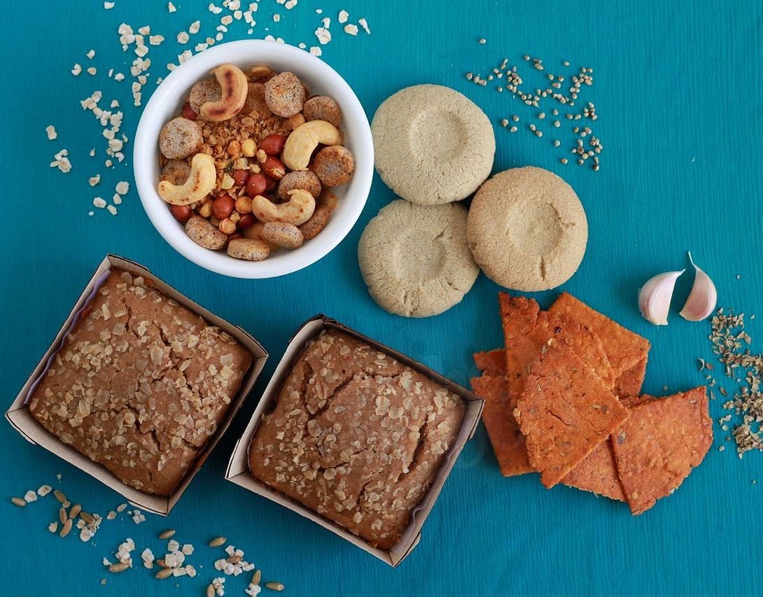 bakeooh1's tweet photo. Get 5% off on all our products https://t.co/DMp8AgZuvN #guiltfree #bakeooh #subscriptionbox #bangalore #healthysnacks #bangalorefoodies https://t.co/GKeJWTkQuo