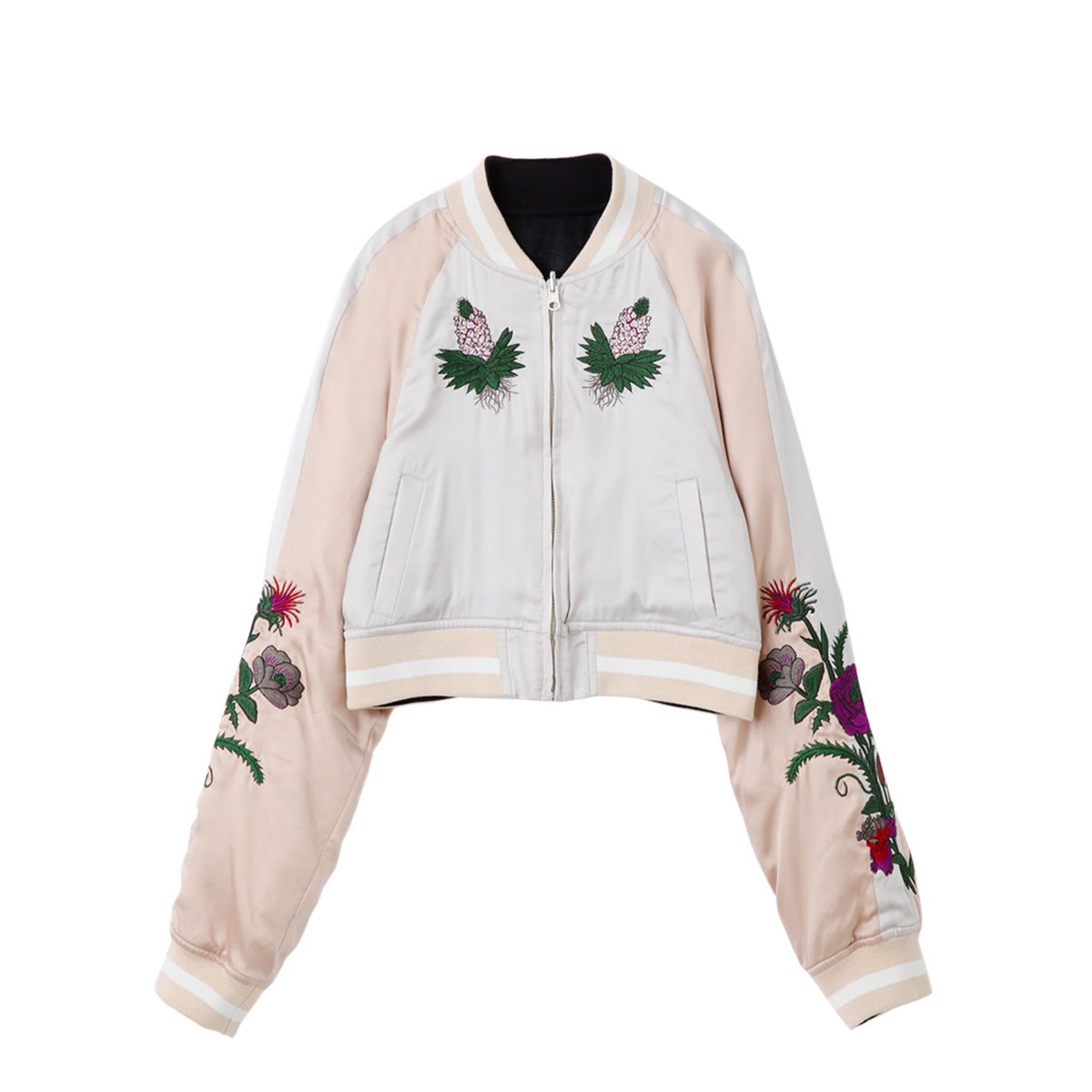 Cat Copy Twitter પર Online Store Update Botanical Souvenir Jacket 刺繍 アーティスト高木耕一郎氏によるオリジナル刺繍が特徴的なスカジャン 両腕 両袖に配置されたボタニカル刺繍 上品なサテン素材がカジュアルになり過ぎない着こなしを実現する1着