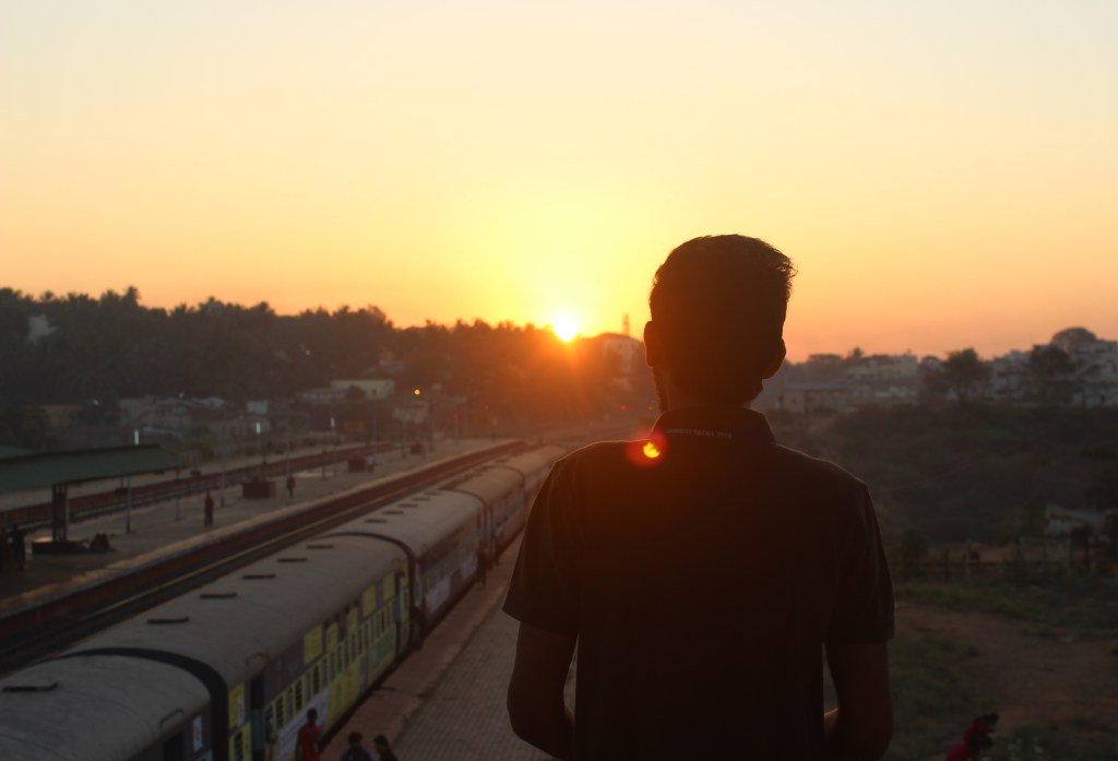 t_grasshopper's tweet photo. Jagriti Yatra – a journey of a lifetime! https://t.co/ftgcCroQg4 https://t.co/omhxtVsV6o