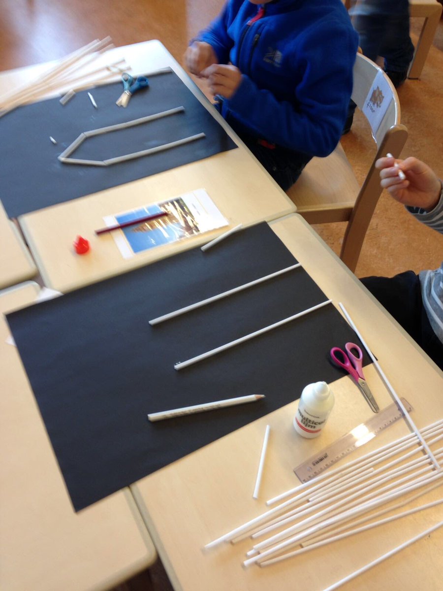 obsdebongerd's tweet photo. Talentontwikkeling deze ronde: techniek, toneel, spellen ontwerpen, tekenen, servies beschilderen en bootcamp! #Wereldkidz @obsdebongerd https://t.co/OmkGVleC7E