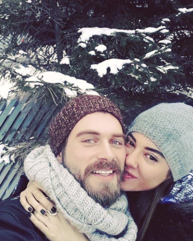 zeyolaji's tweet photo. ya şey ağlamıyorum gözüme kıvanç tatlıtuğ kaçtı https://t.co/AQ4Q040wYB