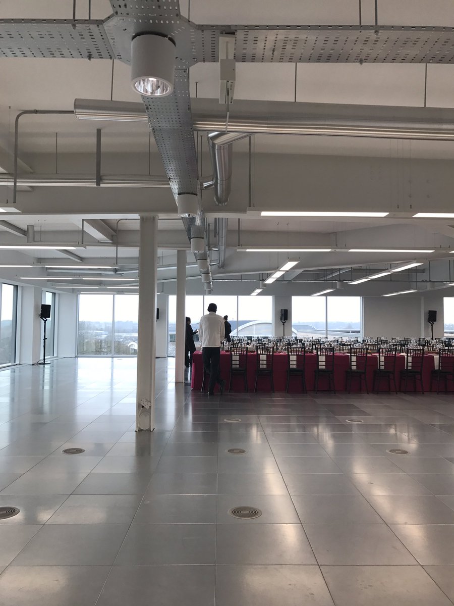 landidproperty's tweet photo. We've officially launched! 240,000 sqft of modern, flexible and community-driven workspace now available in #Uxbridge. https://t.co/vfVbO6bxe3