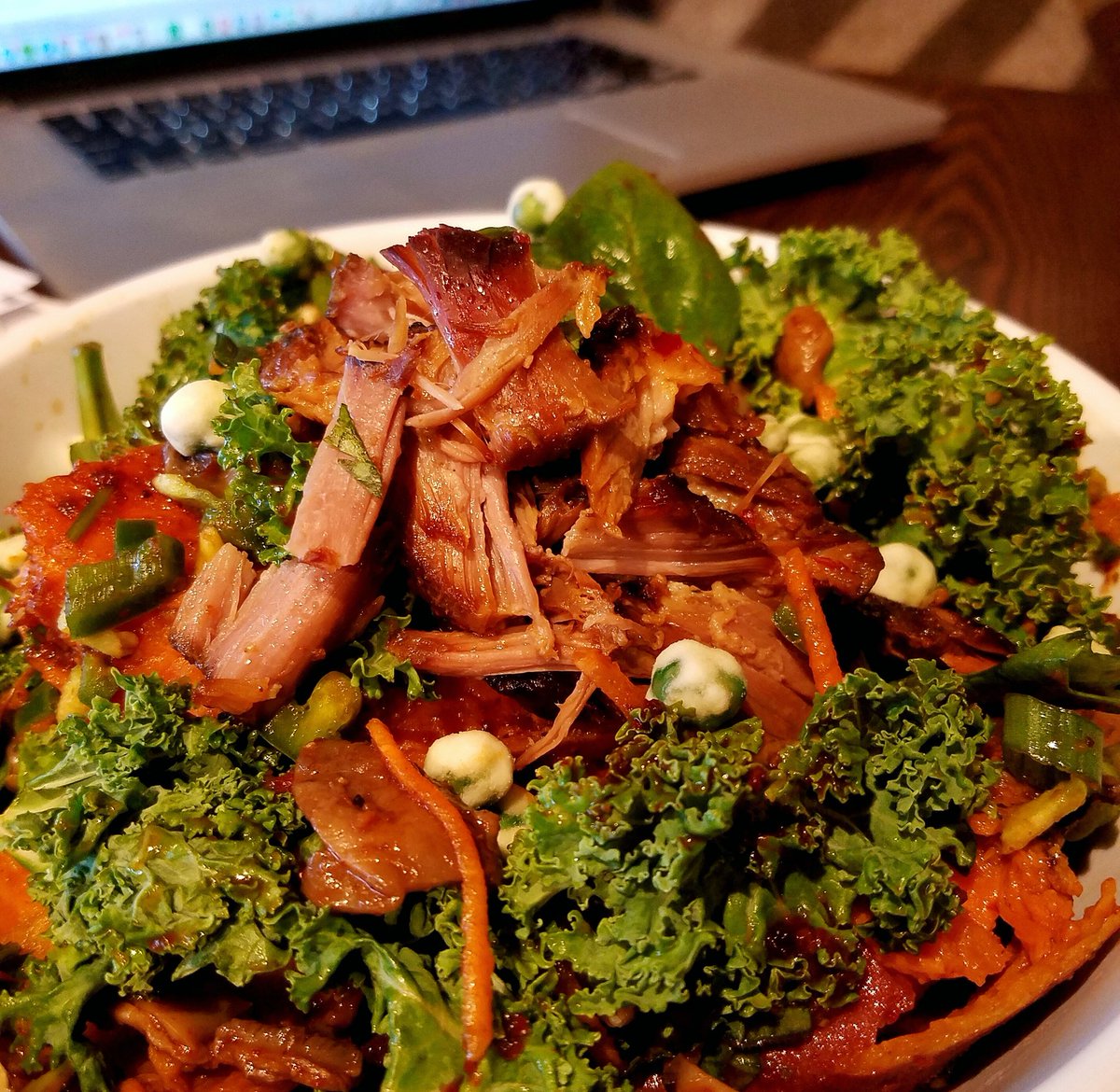 NalleyFresh's tweet photo. $5.99 Bowls r the best value in town π² Get 'em while u can - lunch, linner or dinner π #hearty #healthy #delicious #nutritious #wintercure https://t.co/Qd7LD48cYl