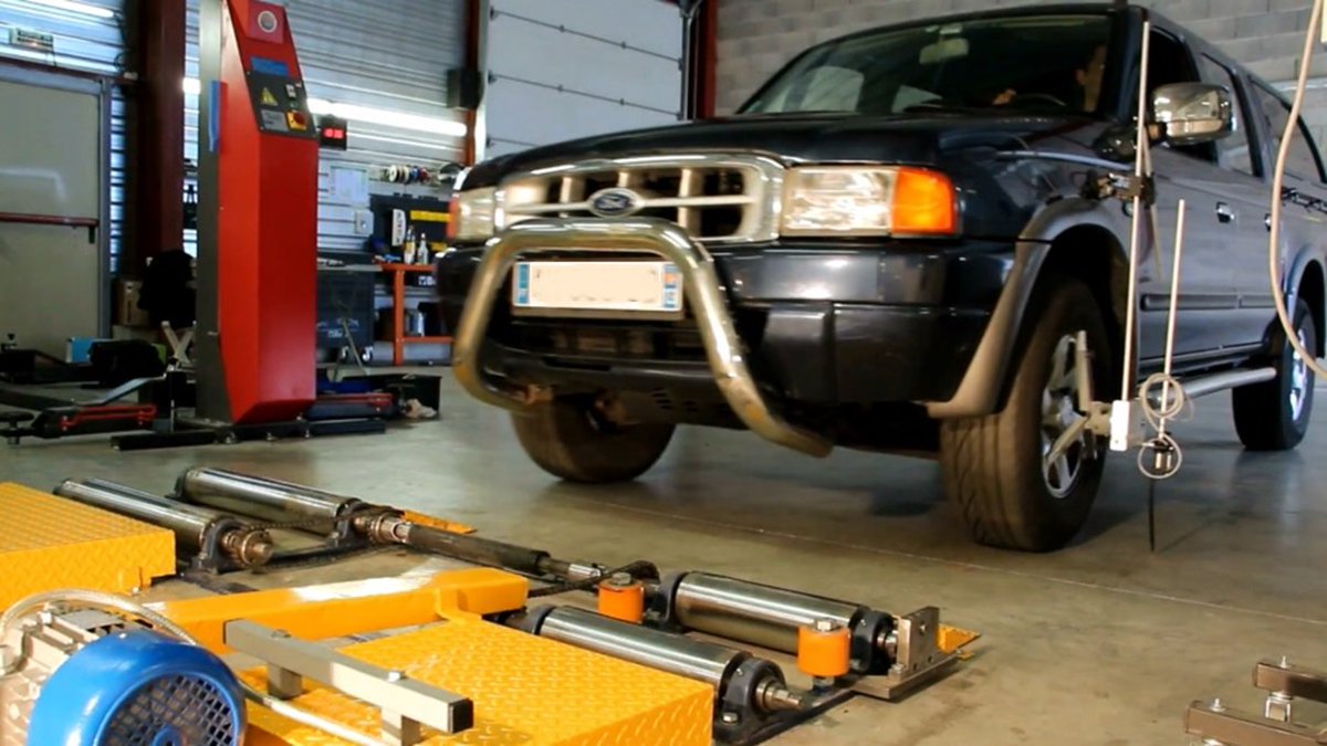 polytests's tweet image. TTR et TTR+ de @polytests sera ce week-end au @SalonDesTaxis 
sur le stand de son partenaire #Logitax . #Innovation polytests.fr