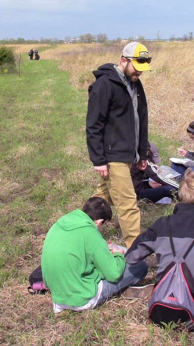 Sci Tchrs:Interested in st explorations of careers in ecology? Check out Virtual Field Trip to tall grass prairie ri2.fieldtrips.missouri.edu