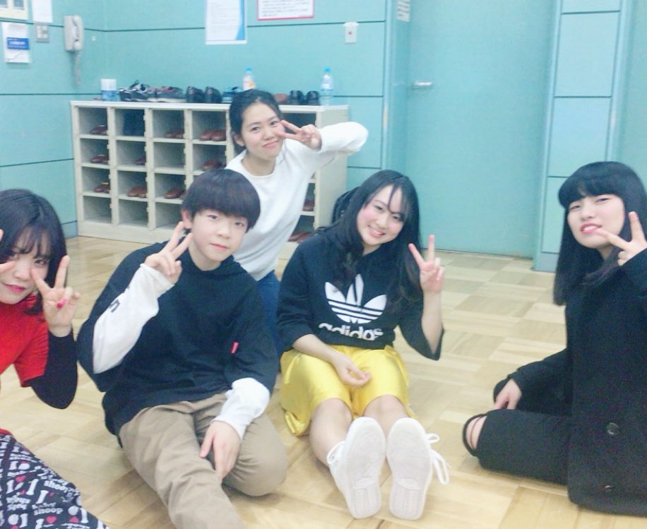 yka_gloryone7's tweet photo. 今日も練習お疲れ様でした😘😘
#GLORYONE #dance #yka
#横浜韓国語アカデミー
#一期生 #拡散希望 https://t.co/IEZ7F5YB6w