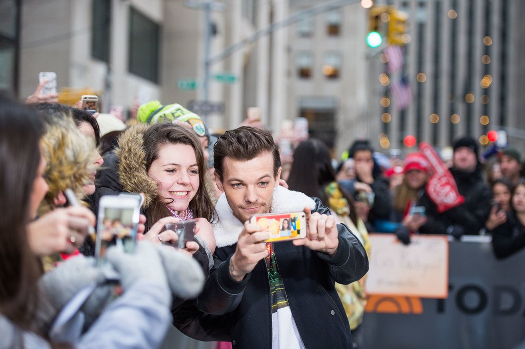 TODAYshow's tweet photo. .@steveaoki and @Louis_Tomlinson were welcomed to the TODAY plaza with some of the loudest screams we've ever heard! https://t.co/kcPK9vYITO