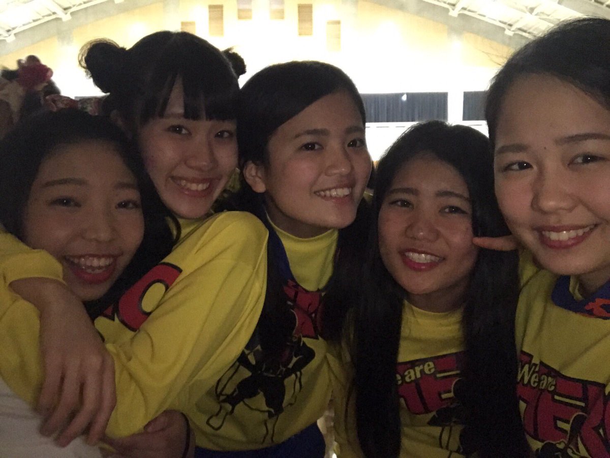 DaIqeeje4EhpFKo's tweet photo. KKC最高〜💥💥💥💗

ほんとに最高すぎて今日の球技大会は涙でそうだった〜😭

球技大会も予餞会もカラオケもしゃーに楽しかった！✌️💟💟💟

にーろく大好き❤️❤️❤️❤️❤️ https://t.co/xmrmU74TrK