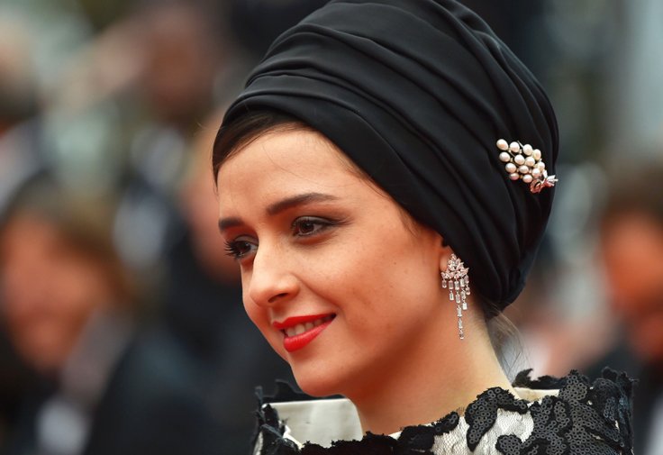 Alistinsider's tweet photo. Oscar-nominated actress Taraneh Alidoosti is boycotting this year's Academy Awards. Here is why:https://t.co/T0vIbQkO1r https://t.co/lzJeEFPBCD