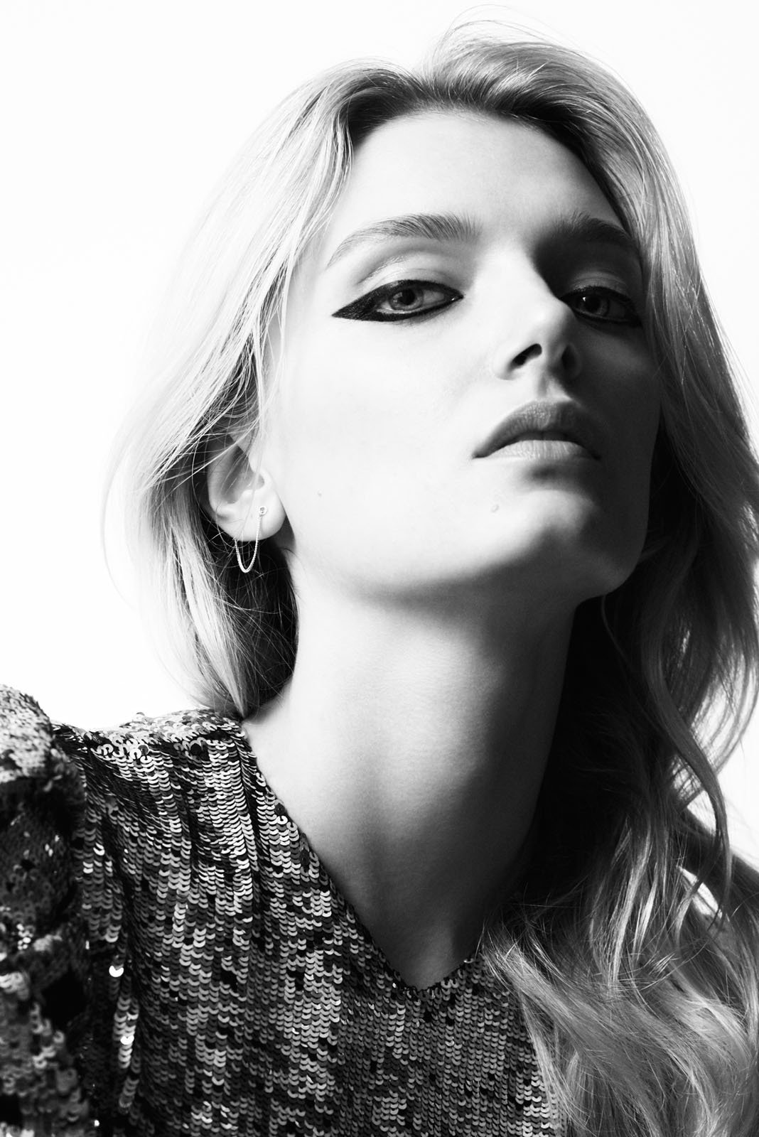 Happy Birthday, Lily Donaldson ! Take a look back at her amazing career 
 