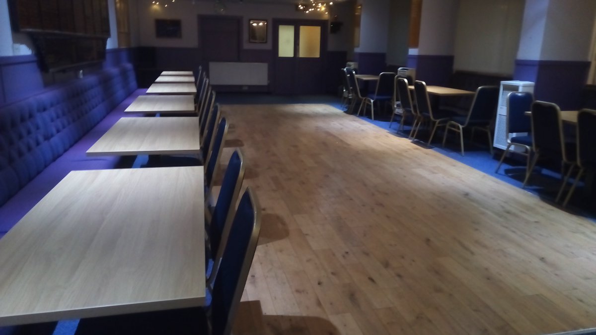 west_end_bc's tweet photo. Club is looking great with new tables from @JSTGroupWebsite / @JustSeating we're ready for the 2017 season https://t.co/eHC2Zs82uF