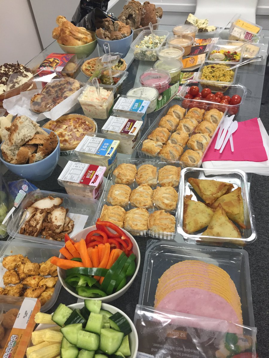 Ascensor's tweet photo. Celebrating the end of Jan with a team fuddle with lots of food &amp; a brain-teasing quiz hosted by our lovely accountant Iwa! #funcoordinator https://t.co/jLjTwR8y6l