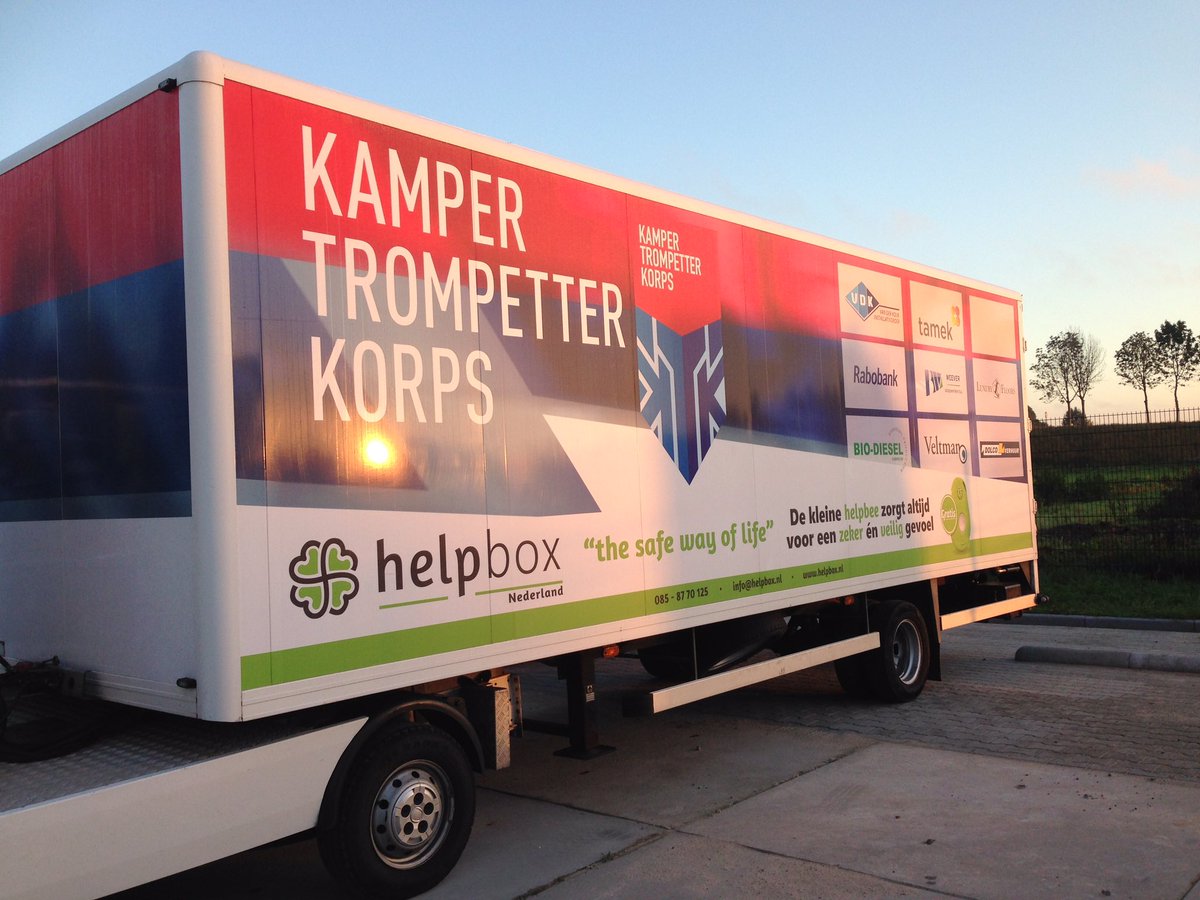 @KTK_Partners <a href="/fransvanderkolk/">Frans van der Kolk</a>  In onze nieuwe trailer ledverlichting aangeboden gekregen van VDK groep. Namens het KTK hartelijk dank👍.
