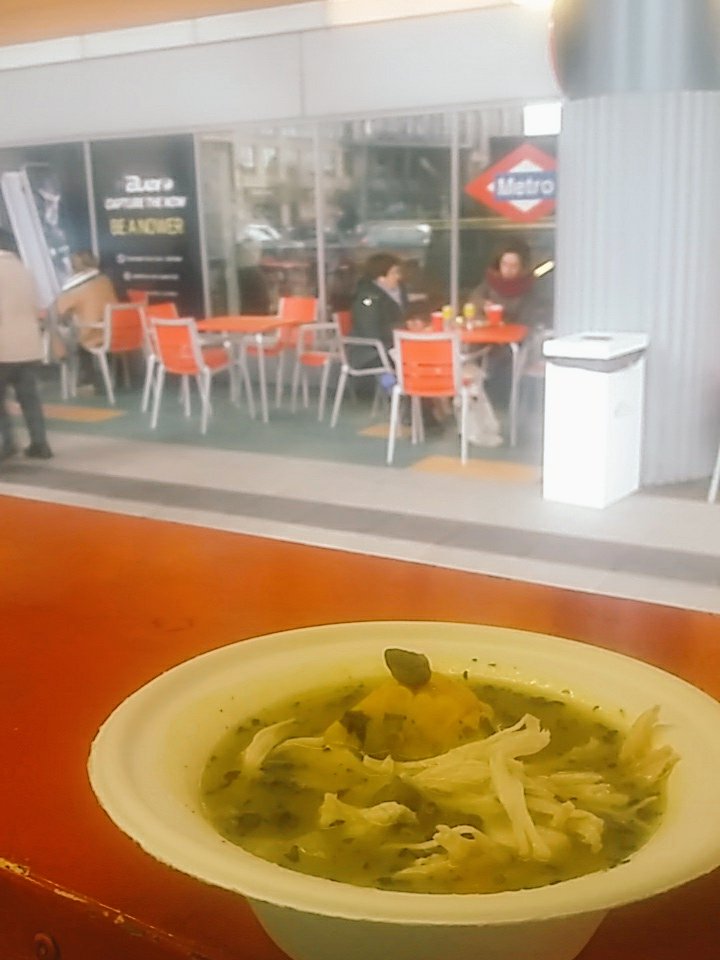 keineherben's tweet photo. #thefoodieweekmadrid Para el frío y la lluvia,ajiaco colombiano calentito! https://t.co/ffl0HYqSVo