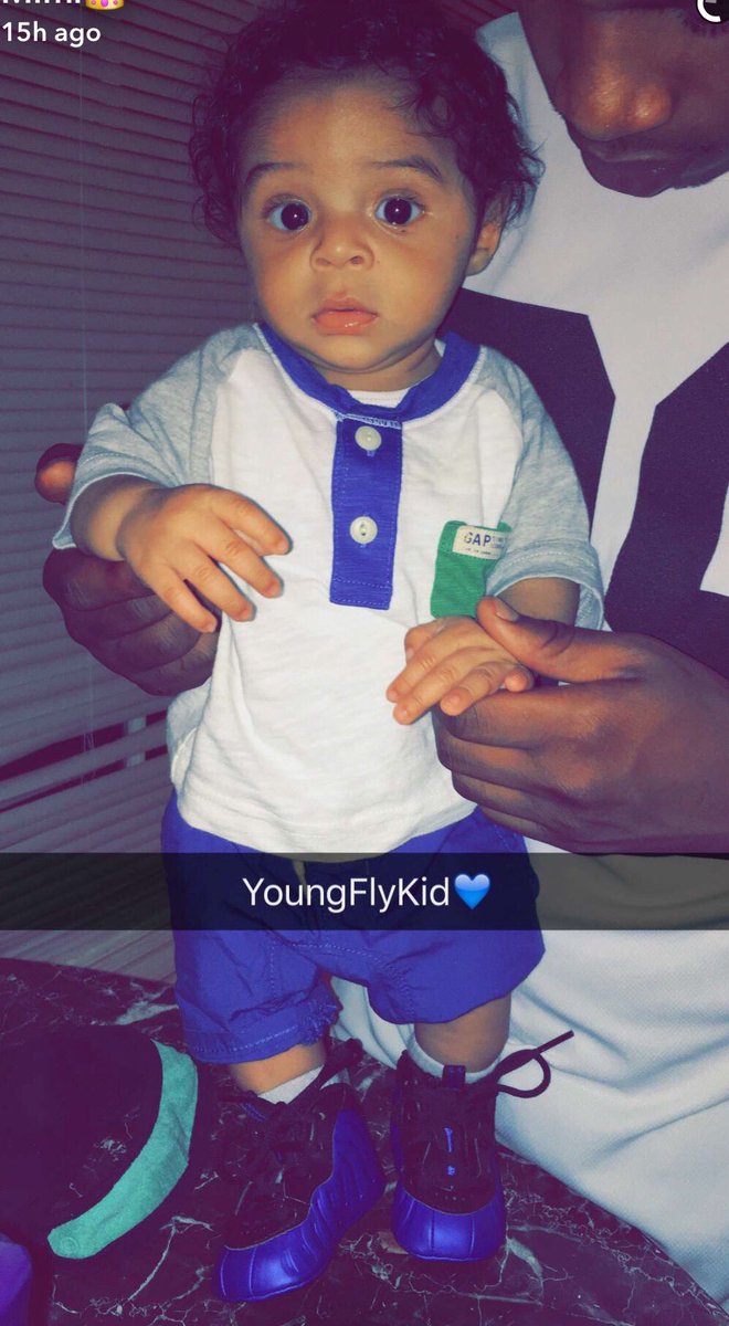 Lilmariah_'s tweet photo. Rode first class b4 he even hit his first class 😍😍 my baby the cutest man he the truth I ain't go lie 😍😍😘 https://t.co/gw4m2WeBzZ