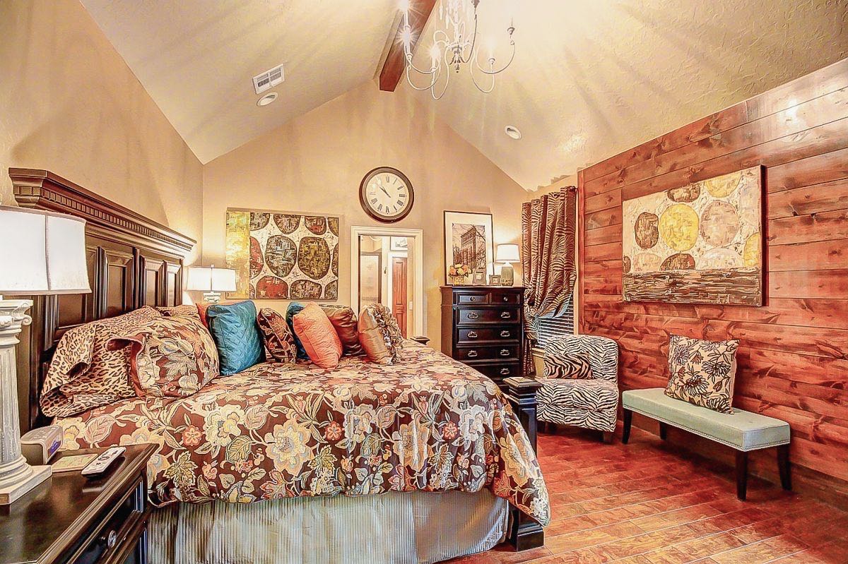 candcbuildersok's tweet photo. PRICE reduction, motivated seller! Grab this beauty before someone else does! Gorgeous builder's home, we are ready to move! Contact us! https://t.co/KmAj2rvVnT