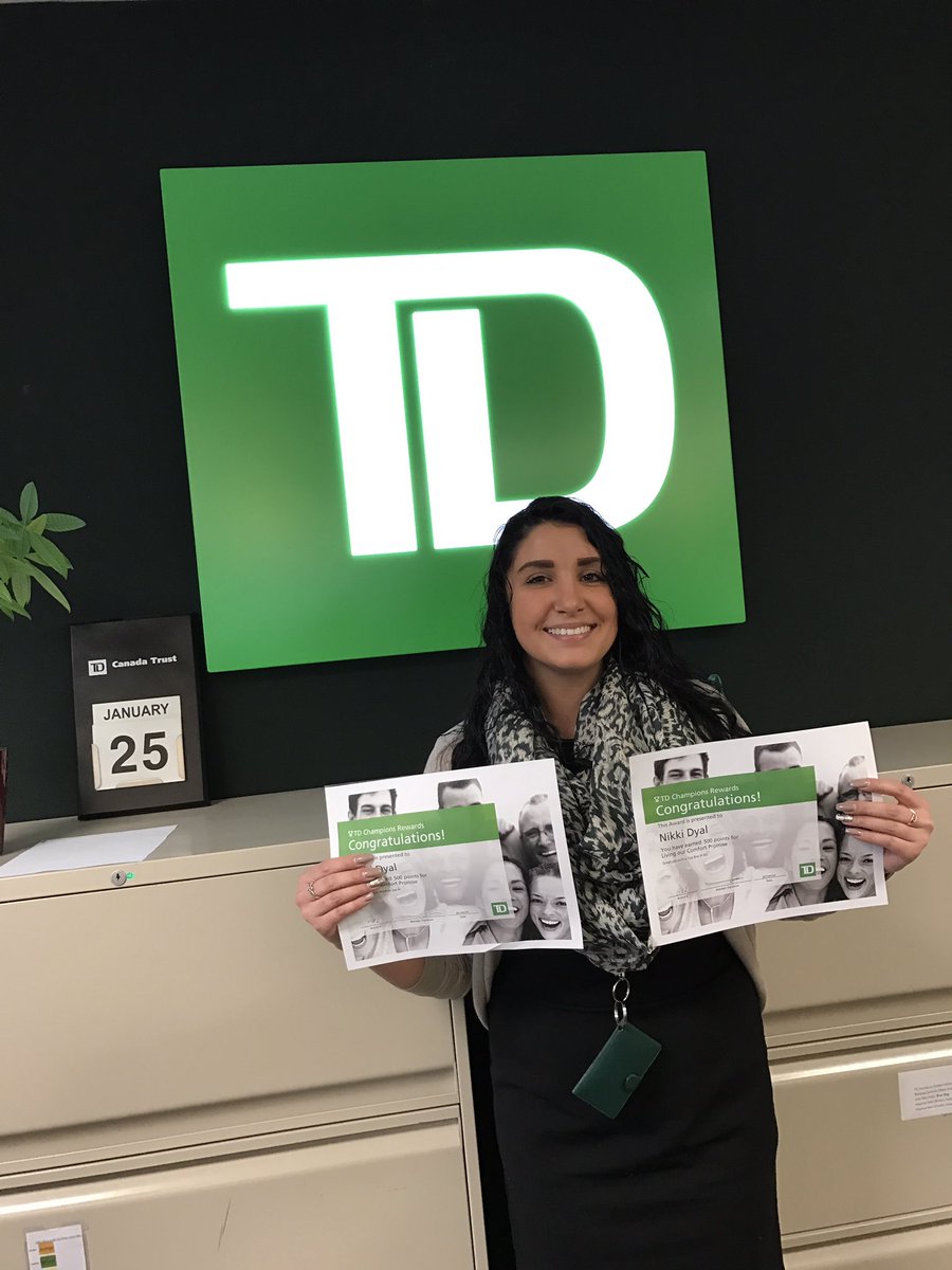 DavidM_TD's tweet photo. Lighting it up at #teamaplvu! @KarenYoussef_TD https://t.co/IpqQfKNgAP